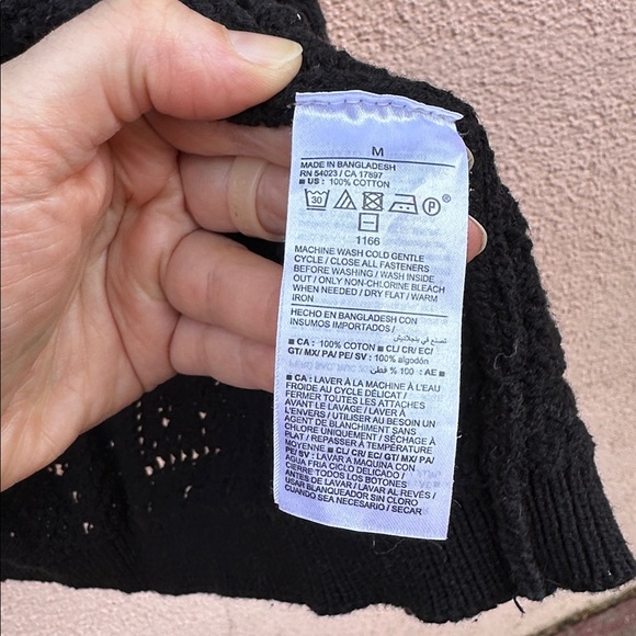 Old Navy Black Knit Button Down Shirt - Picture 2 of 5